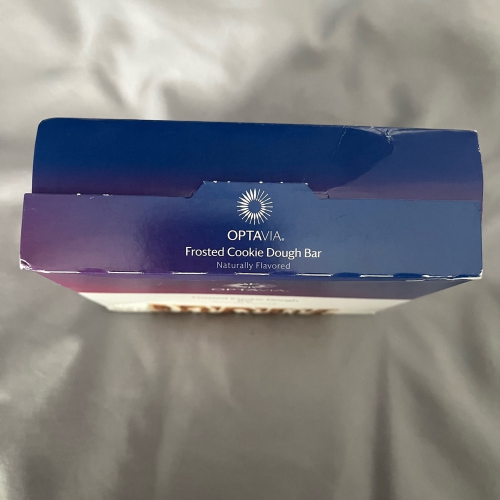 *Expired* Sealed still in box 7 total bars. See pics for date.